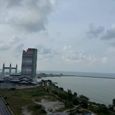 D'Ciella Homes- Sea View, Drawbridge & Ktcc Mall กัวลาตรังกานู ภายนอก รูปภาพ