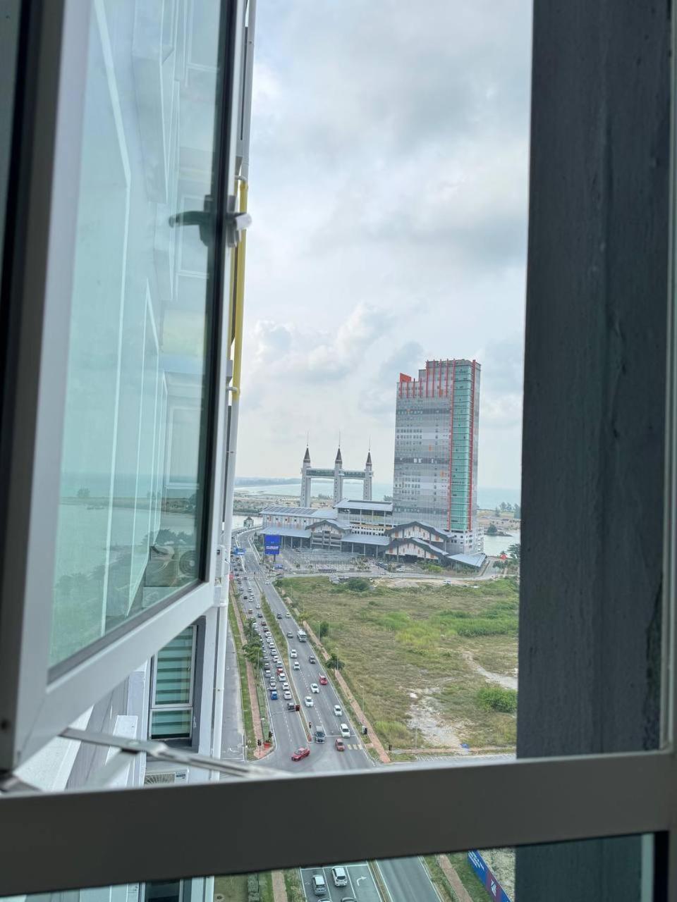 D'Ciella Homes- Sea View, Drawbridge & Ktcc Mall กัวลาตรังกานู ภายนอก รูปภาพ
